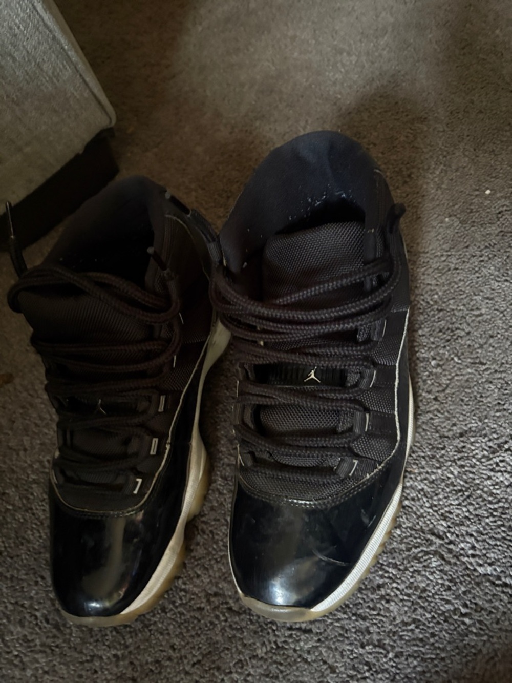 Jordan 11s Men's retro jubilee
